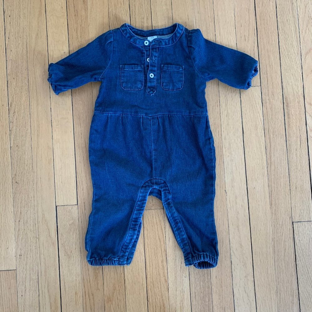 Baby GAP denim coveralls sz 6-12m
